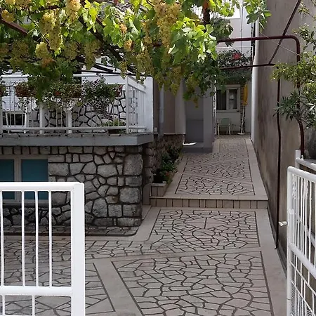 Jasminka Apartmán *