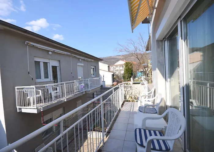 Jasminka Lägenhet Selce